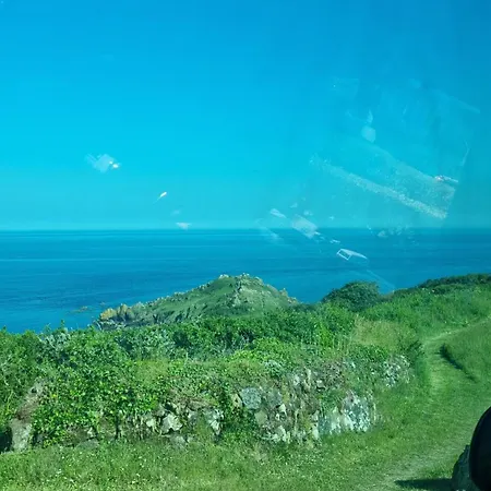 Journeys End With Stunning Sea Views From The Headland Holiday home *