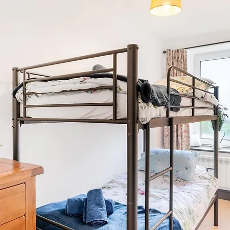 Holiday home Journeys End With Stunning Sea Views From The Headland *